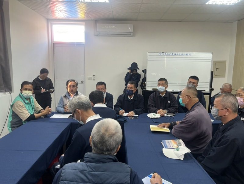 慈濟迅速投入修復協助民眾 黃偉哲表達感謝盼協助民眾及早回歸正常生活 慈濟迅速投入修復協助民眾 黃偉哲表達感謝盼協助民眾及早回歸正常生活