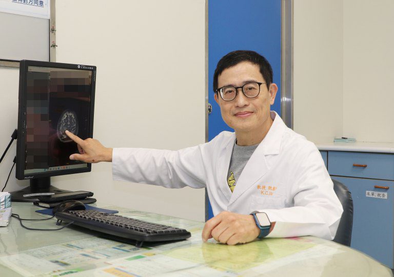 清醒開顱手術在仁愛長庚 安全迅速切除惡性腫瘤 清醒開顱手術在仁愛長庚 安全迅速切除惡性腫瘤