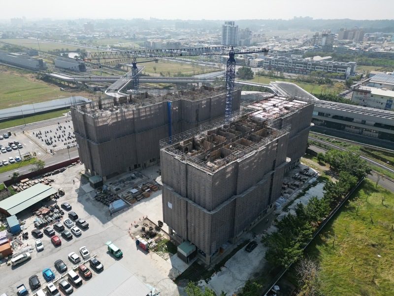 大寮社會住宅進度超前 預計115年7月完工打造大寮捷運站區TOD宜居生活圈 大寮社會住宅進度超前 預計115年7月完工打造大寮捷運站區TOD宜居生活圈