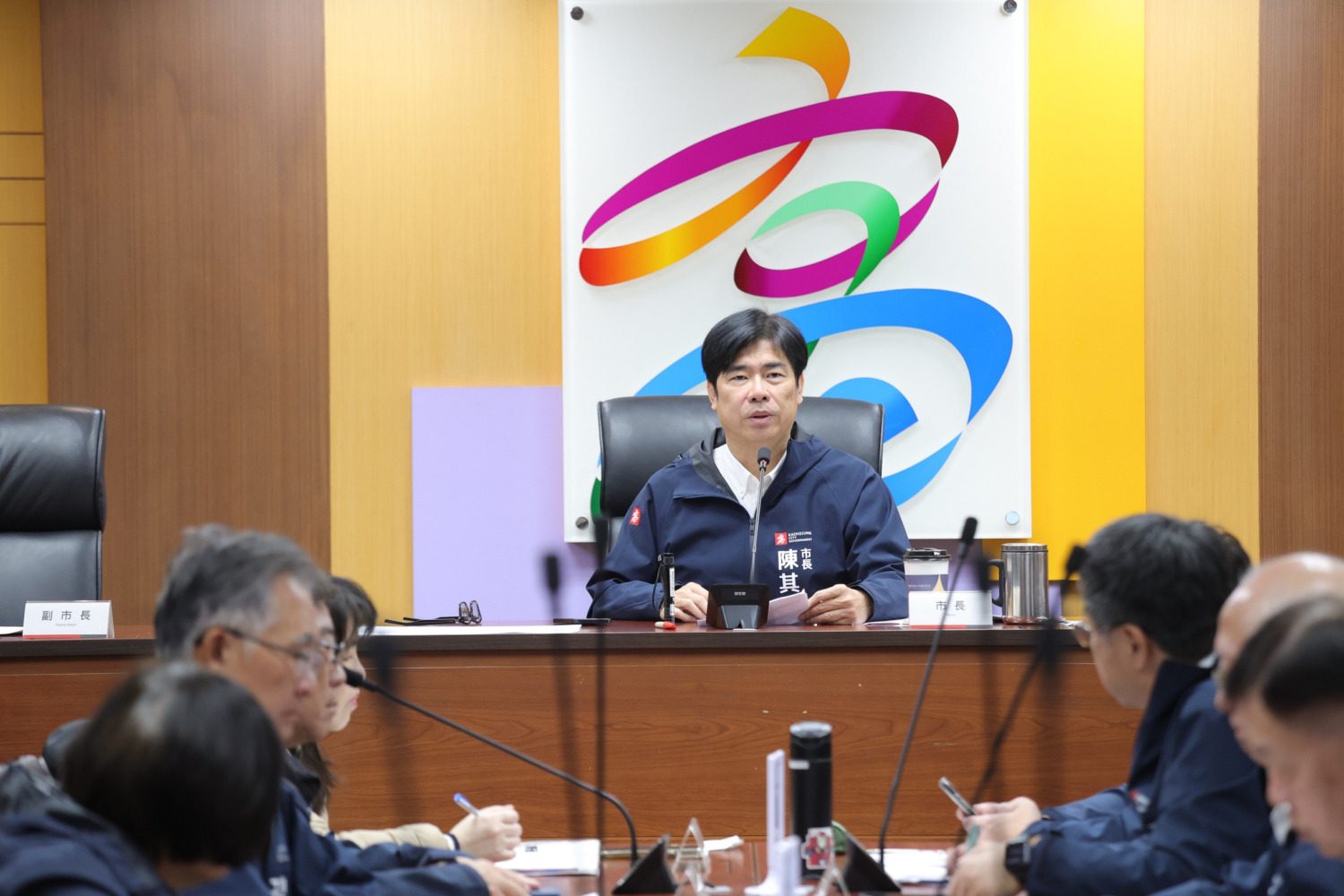 迎接棒球季澄清棒球場加速整備  陳其邁:推出國高中生銅板價看球專案 迎接棒球季澄清棒球場加速整備  陳其邁:推出國高中生銅板價看球專案