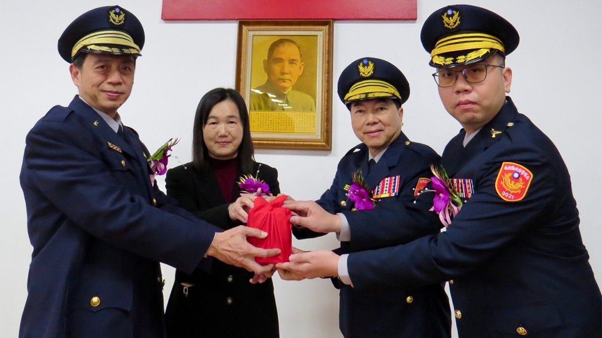 南投市中興分局新任分局長梁献堂履新 交接典禮隆重舉行 南投市中興分局新任分局長梁献堂履新 交接典禮隆重舉行