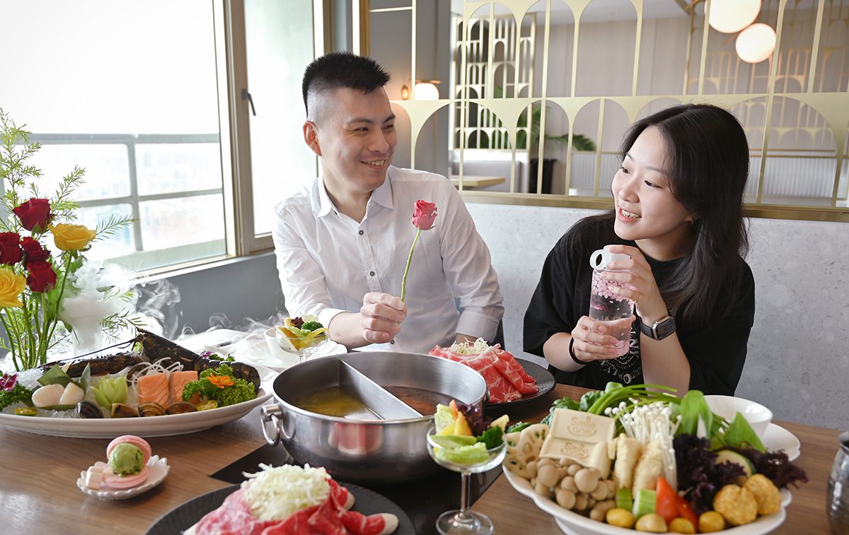 高雄冬遊園人氣爆棚!觀光局長高閔琳:12家飯店情人節獻好康 高雄冬遊園人氣爆棚!觀光局長高閔琳:12家飯店情人節獻好康