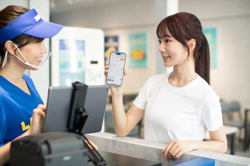 晨間廚房參加2月台北加盟展 邀韓國啦啦隊女神李雅英與民眾交流 晨間廚房參加2月台北加盟展 邀韓國啦啦隊女神李雅英與民眾交流