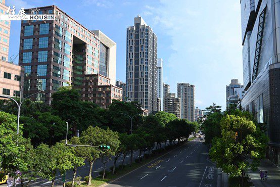 去年房市交易量創11年新高 李同榮:今年恐30萬棟不保 去年房市交易量創11年新高 李同榮:今年恐30萬棟不保