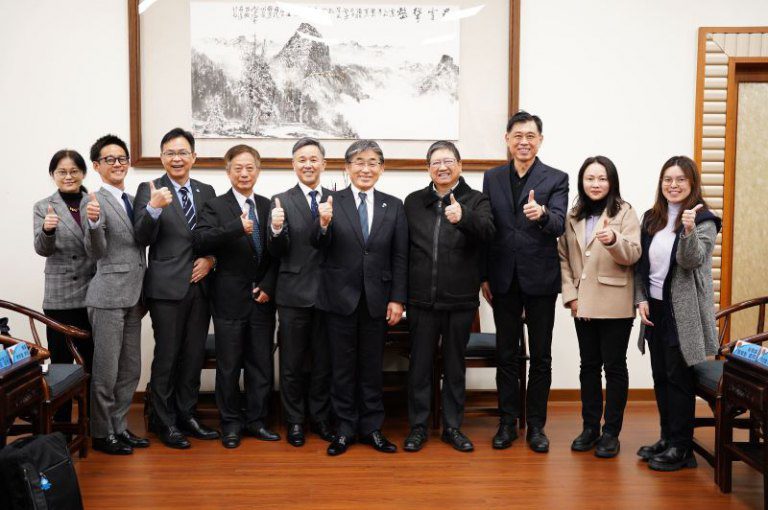 台積電效應!日本宮崎擘劃科學園區 副市長率隊向楊文科取經 台積電效應!日本宮崎擘劃科學園區 副市長率隊向楊文科取經