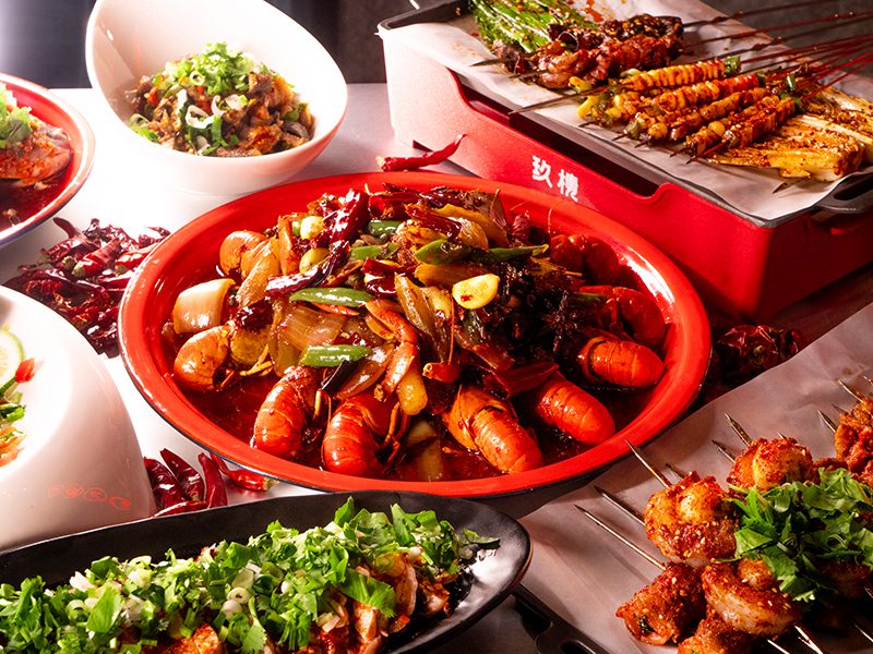 台中人喝酒聚會新選擇!重慶麻辣烤串、香麻小龍蝦下酒首選 台中人喝酒聚會新選擇!重慶麻辣烤串、香麻小龍蝦下酒首選