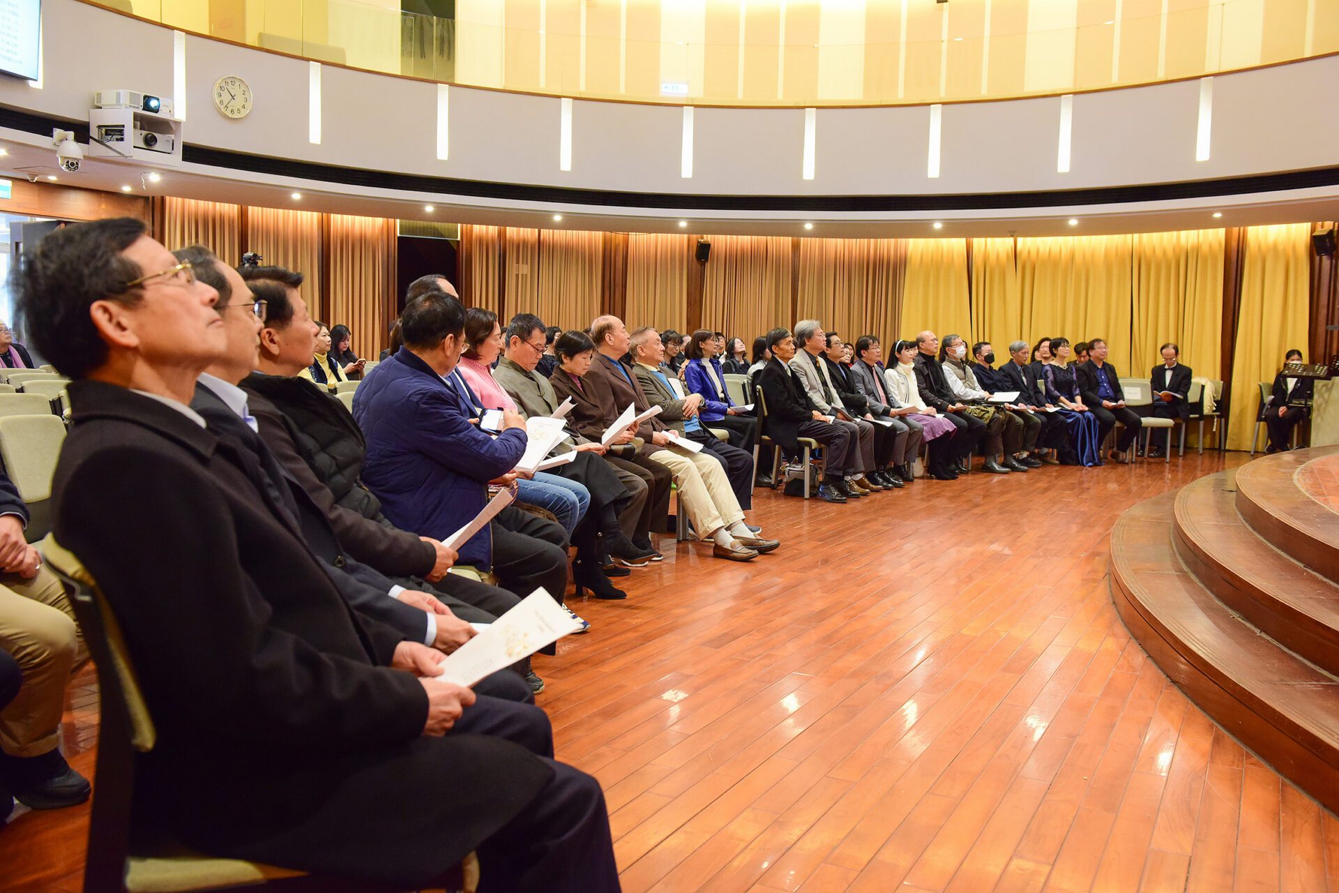 為基督宗教大學樹立新典範 中原大學正式升格校牧處 為基督宗教大學樹立新典範 中原大學正式升格校牧處