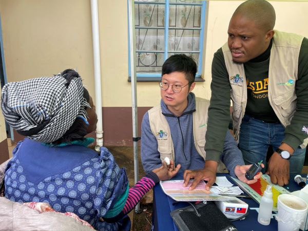 新竹臺大分院拓展國際影響力 攜手國合會共同推動友邦慢性病防治與智慧醫療發展 新竹臺大分院拓展國際影響力 攜手國合會共同推動友邦慢性病防治與智慧醫療發展