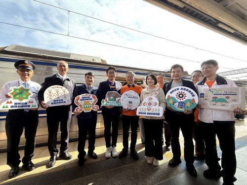 點燃學子科學熱情 開創科普列車新航線  「2025國境之南~迎曦科學列車」科學闖關學習活動 點燃學子科學熱情 開創科普列車新航線  「2025國境之南~迎曦科學列車」科學闖關學習活動