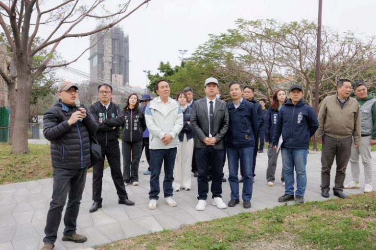 竹市天公壇公園啟用! 邱臣遠代理市長:整建客雅溪大公園落實高虹安市長「宜居永續」城市願景 竹市天公壇公園啟用! 邱臣遠代理市長:整建客雅溪大公園落實高虹安市長「宜居永續」城市願景
