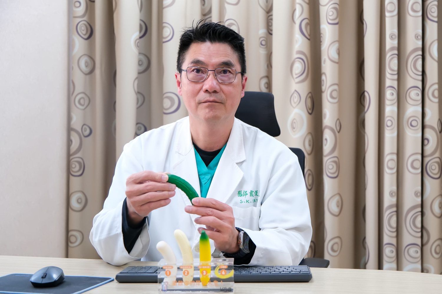 拯救一生「性」福! 小兄弟彎腰駝背逾40度透過矯正手術暢行無阻 拯救一生「性」福! 小兄弟彎腰駝背逾40度透過矯正手術暢行無阻