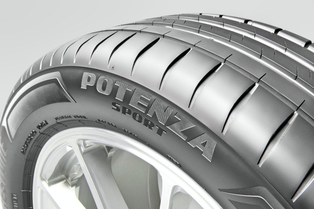 再創性能新標竿!　普利司通為全新保時捷Macan Electric與Panamera打造專屬輪胎