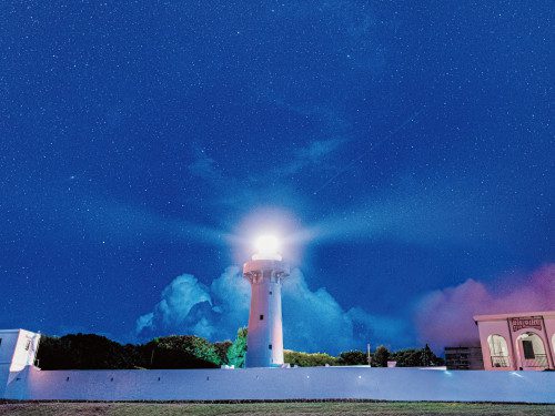 跨越150光年的相遇 金牛座畢宿星團見證恆春建城150年 全台最佳觀星地點 周春米歡迎來恆春擁抱宇宙 跨越150光年的相遇 金牛座畢宿星團見證恆春建城150年 全台最佳觀星地點 周春米歡迎來恆春擁抱宇宙
