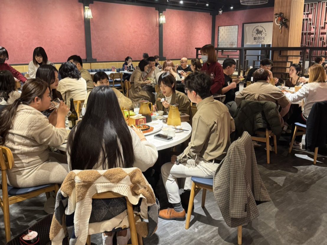 潮汕砂鍋粥「麟粥宮」進駐高雄巨蛋商圈 打造奢華美食新滋味 潮汕砂鍋粥「麟粥宮」進駐高雄巨蛋商圈 打造奢華美食新滋味