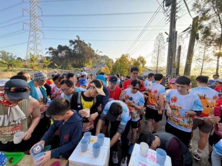 循環杯減塑路跑不減速　大桔大利綠色路跑228連假起跑