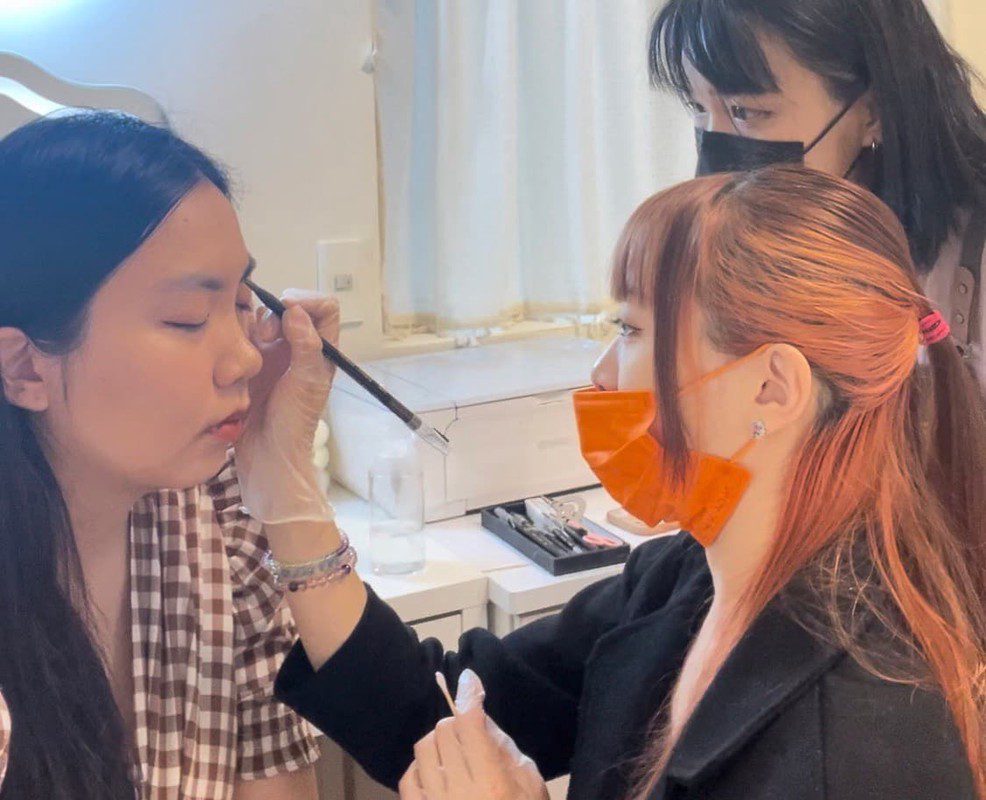 從美容愛好者到專業講師 帶領學員走向創業之路 從美容愛好者到專業講師 帶領學員走向創業之路