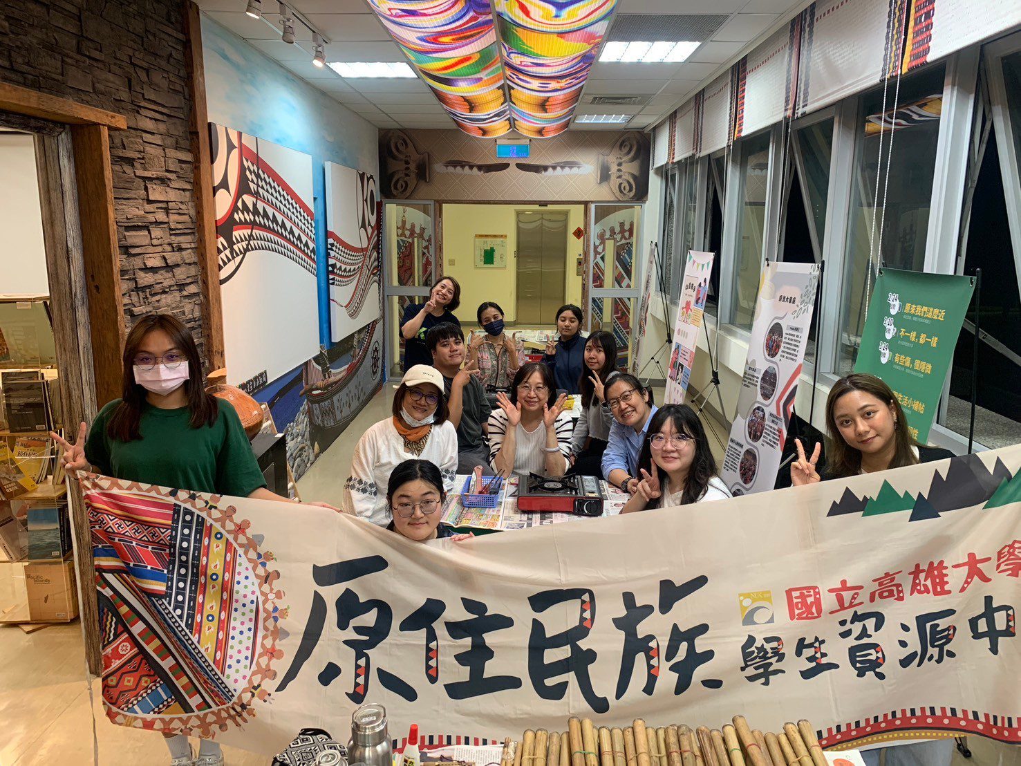 深耕原民文化教育 高大邀藝師傳授排灣族鼻笛製作 深耕原民文化教育 高大邀藝師傳授排灣族鼻笛製作