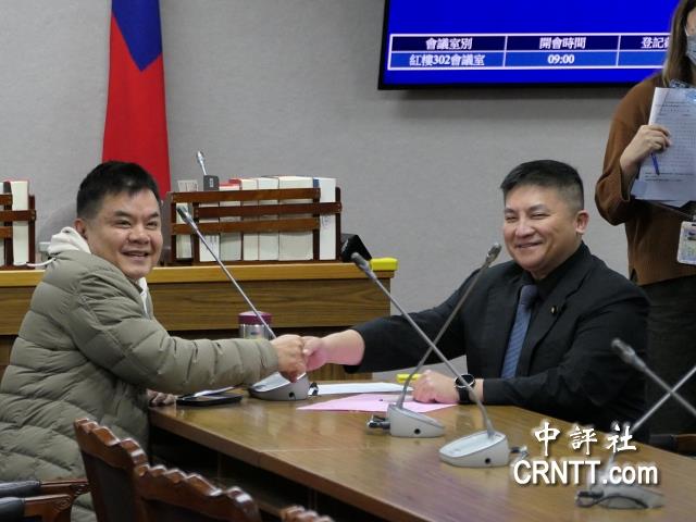 立院召委選舉 綠8席、藍7席、白1席 立院召委選舉 綠8席、藍7席、白1席