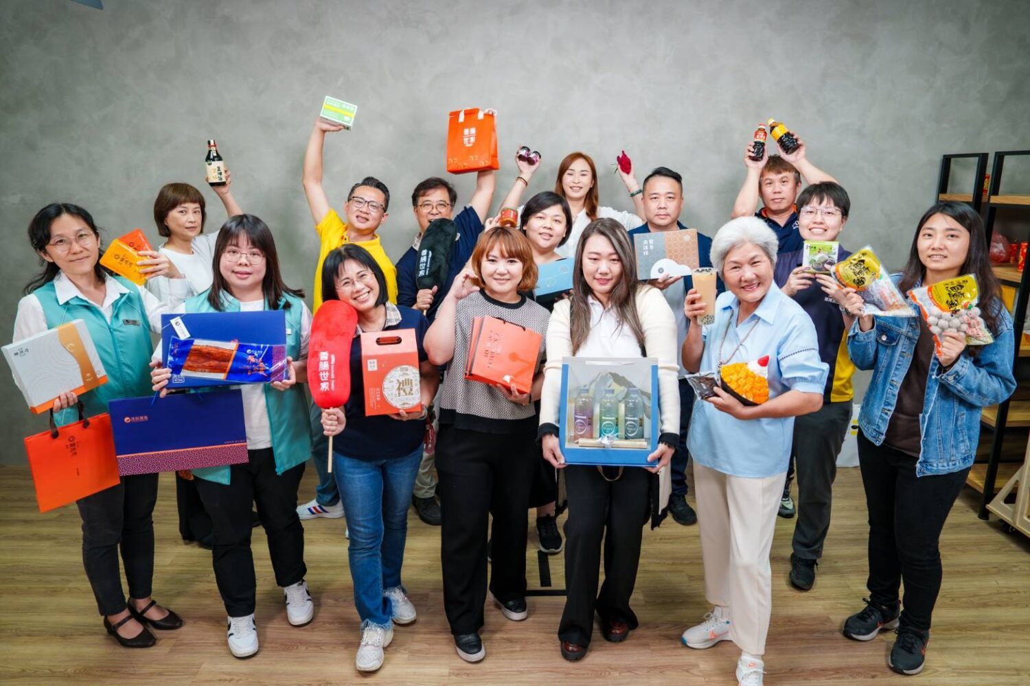 周春米率隊赴東京食品展力拼訂單 化身屏東農產大使拓展九州通路 周春米率隊赴東京食品展力拼訂單 化身屏東農產大使拓展九州通路