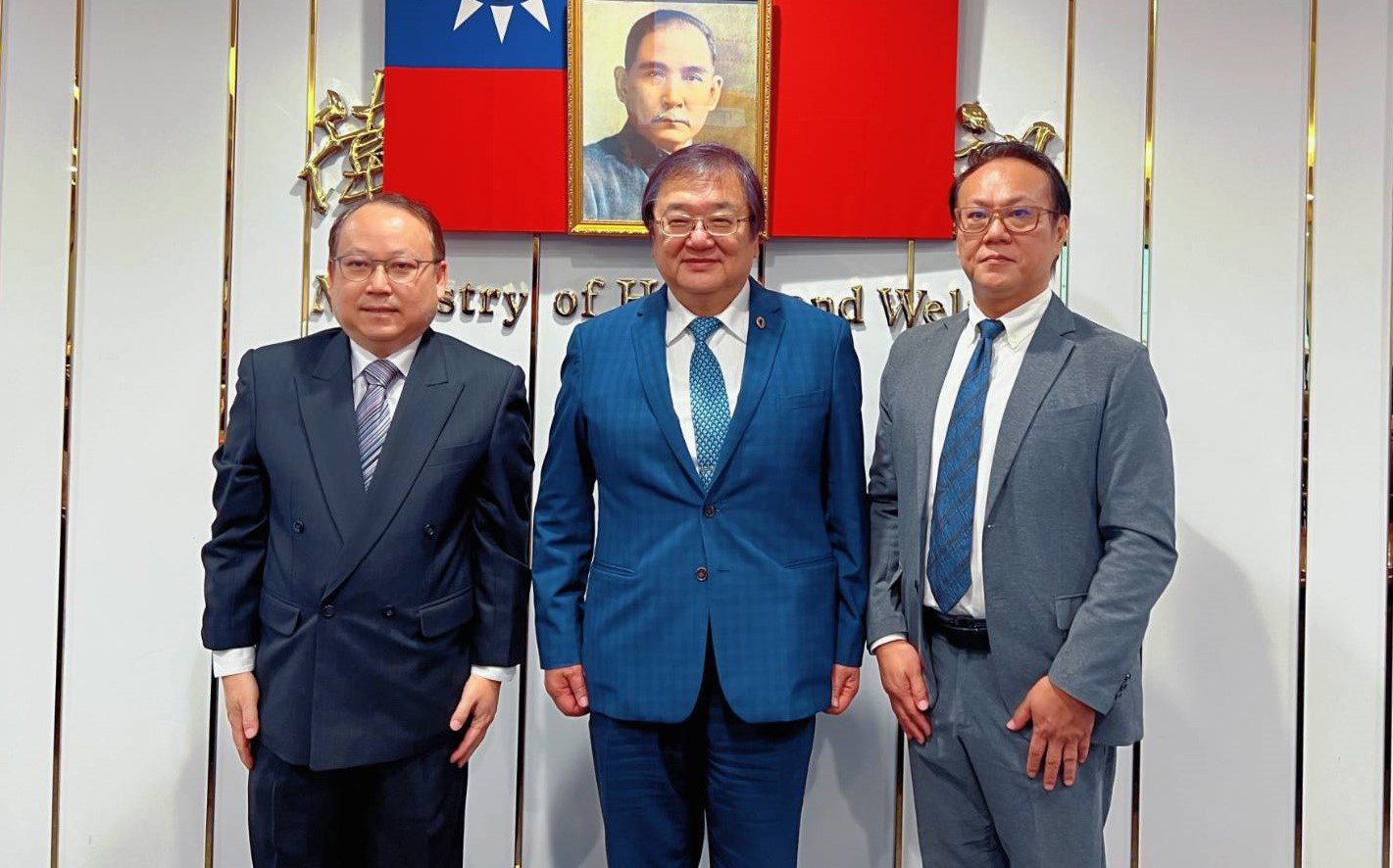 草屯療養院院長交接 丁碩彥接任院長 草屯療養院院長交接 丁碩彥接任院長