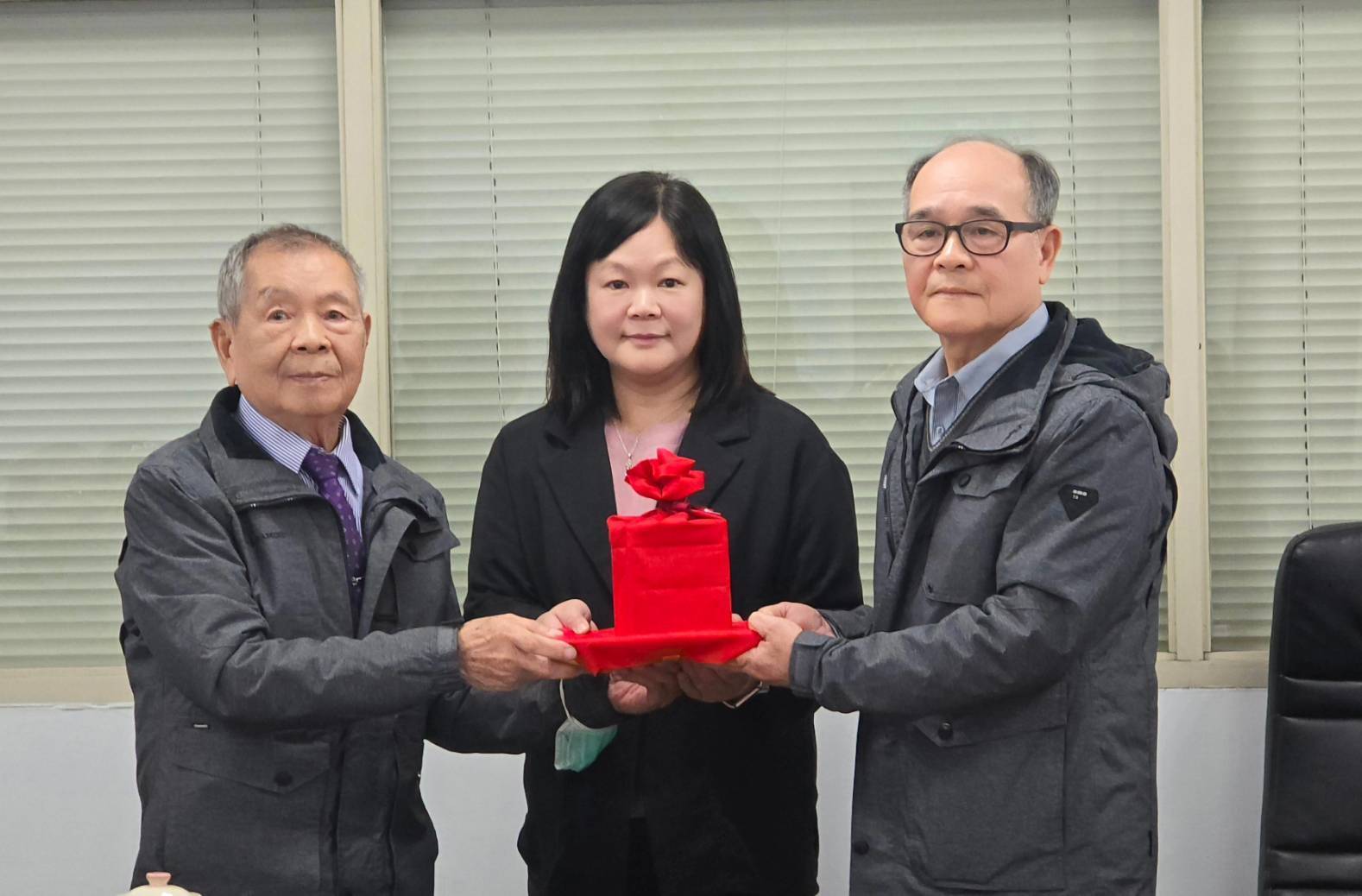 基隆市農會第20屆理事長及常務監事改選　黃李欽當選理事長