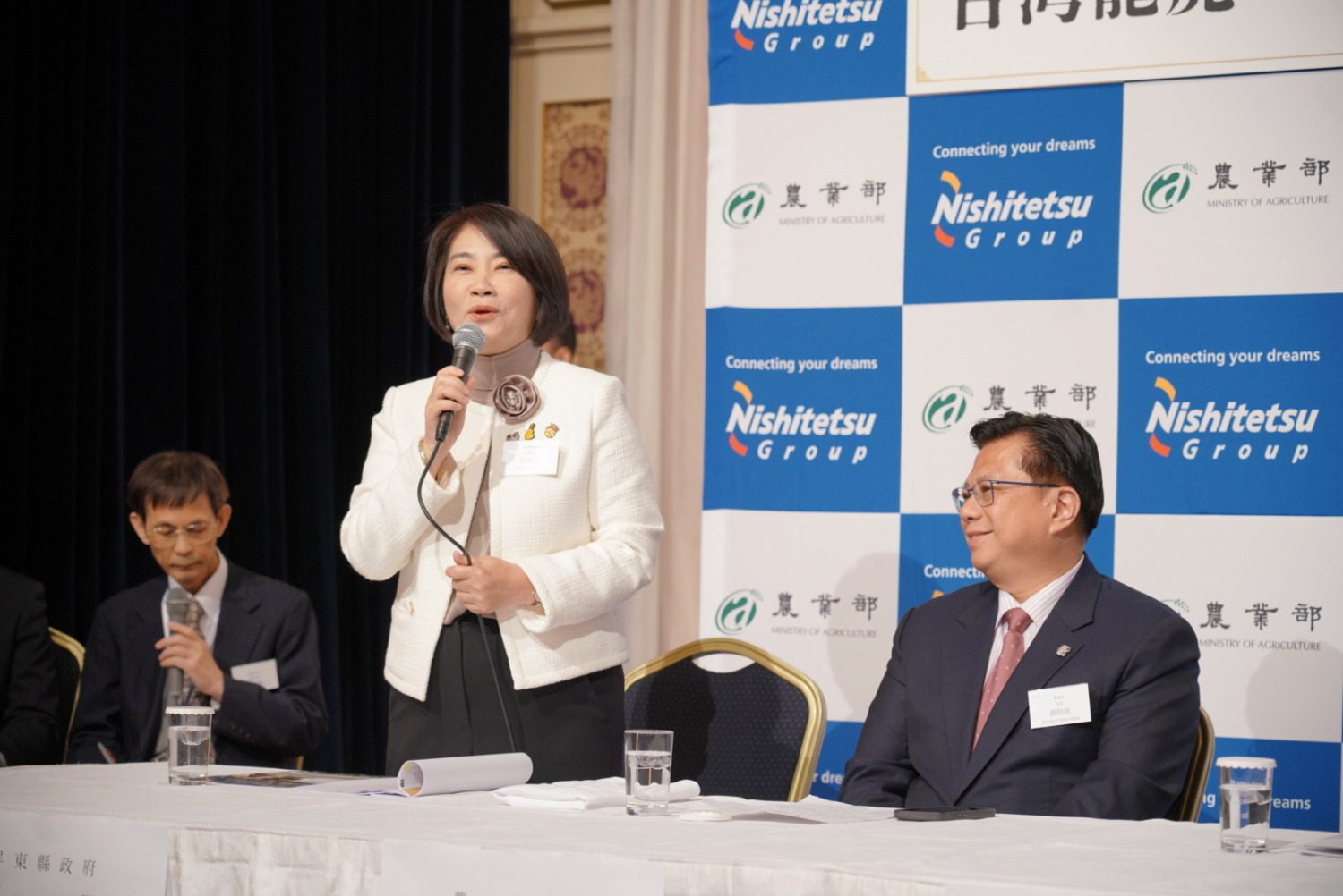 周春米客串列車長大力推薦 屏東龍虎斑登上日本西鐵觀光列車