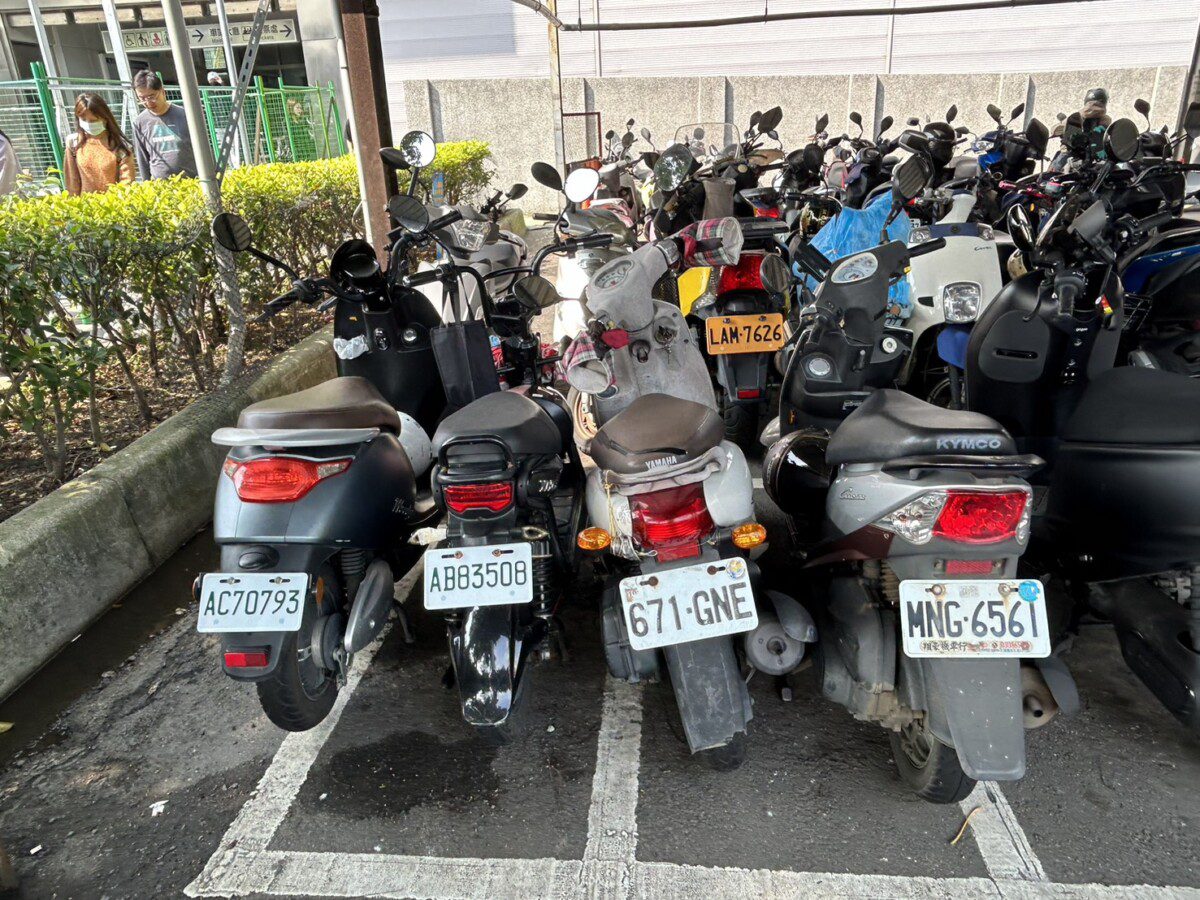 桃園後火車站的廣一停車場將開挖 城市車旅違規超量停放機車並收費? 桃園後火車站的廣一停車場將開挖 城市車旅違規超量停放機車並收費?