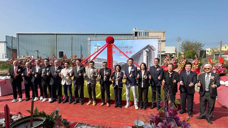 精華生醫新廠動土 宣告產能升級進軍國際 精華生醫新廠動土 宣告產能升級進軍國際