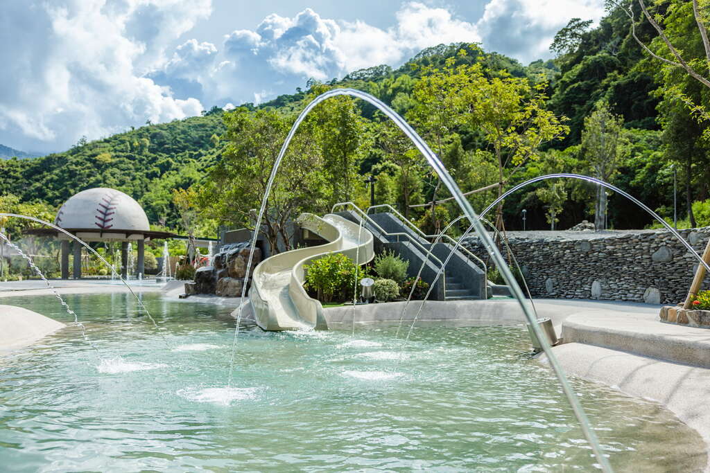 台東打造溫泉觀光大未來  擬新增劃設紅葉、鹿野與綠島朝日溫泉區