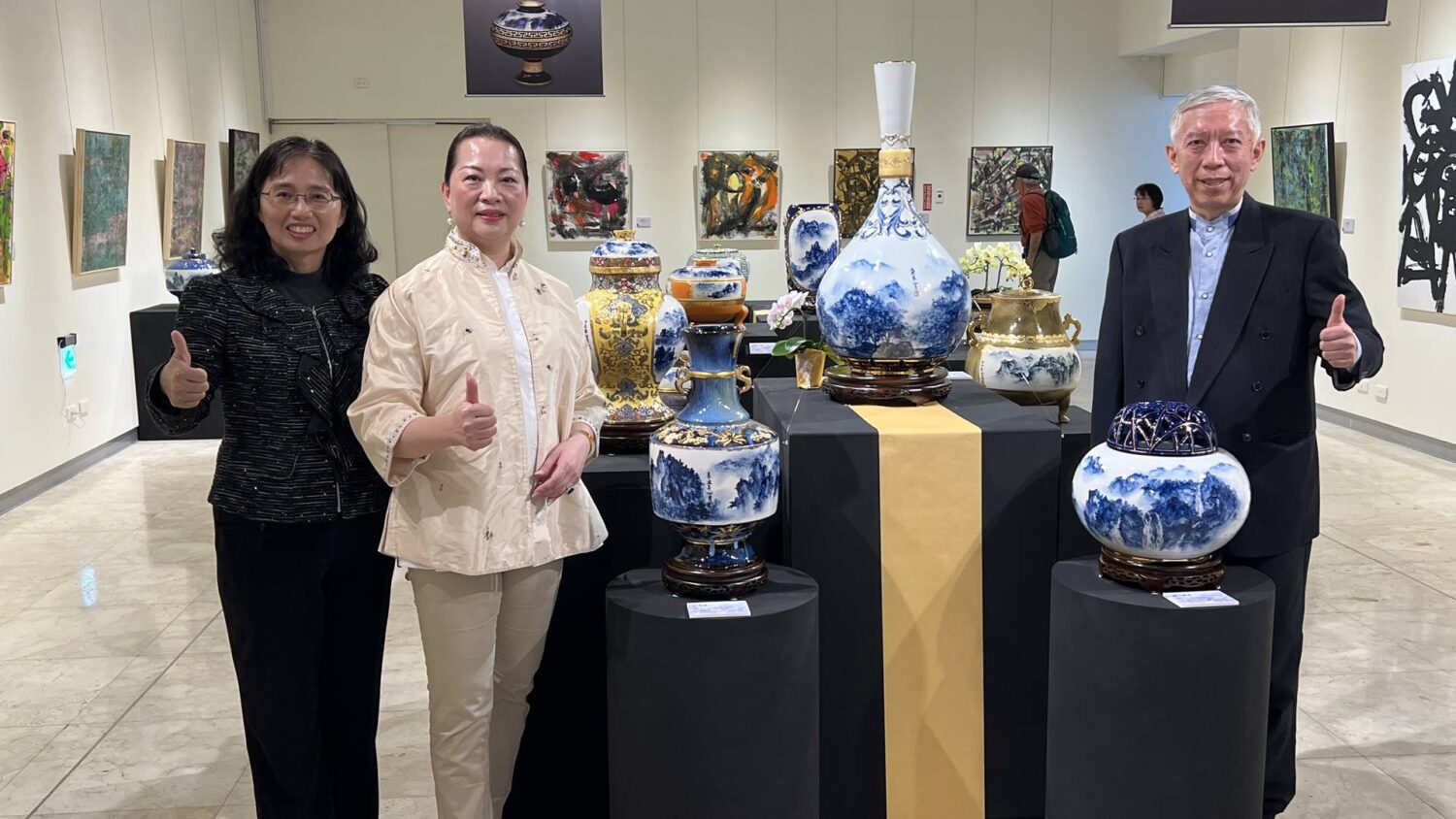 卓越斐然-卓麗秋、梁永斐雙人展 彰化縣立美術館展出 卓越斐然-卓麗秋、梁永斐雙人展 彰化縣立美術館展出