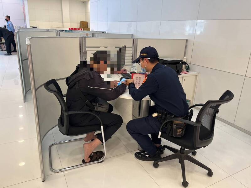 銀行行員警覺性高 1日兩起通報警方 關懷阻詐成功 銀行行員警覺性高 1日兩起通報警方 關懷阻詐成功