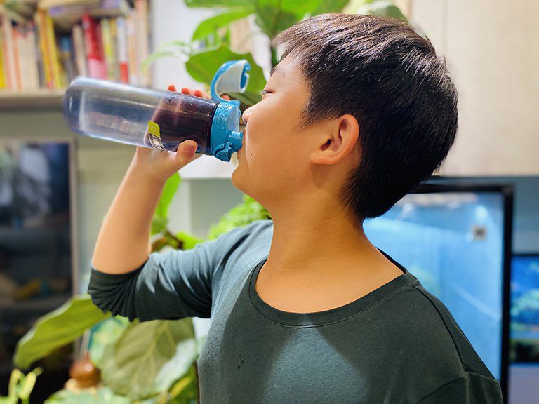 養成規律喝水好習慣 長期落實能有效管理體重 養成規律喝水好習慣 長期落實能有效管理體重