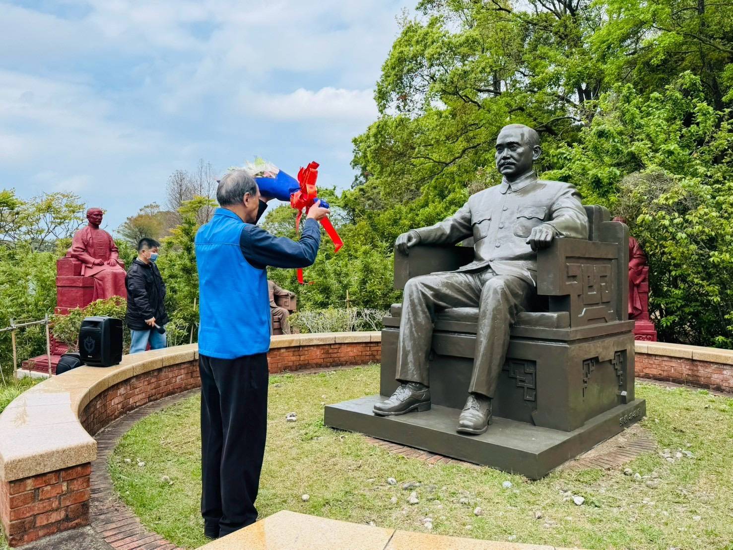 國民黨桃市黨部盼發揚國父不畏風雨精神 消弭罷免行動 國民黨桃市黨部盼發揚國父不畏風雨精神 消弭罷免行動