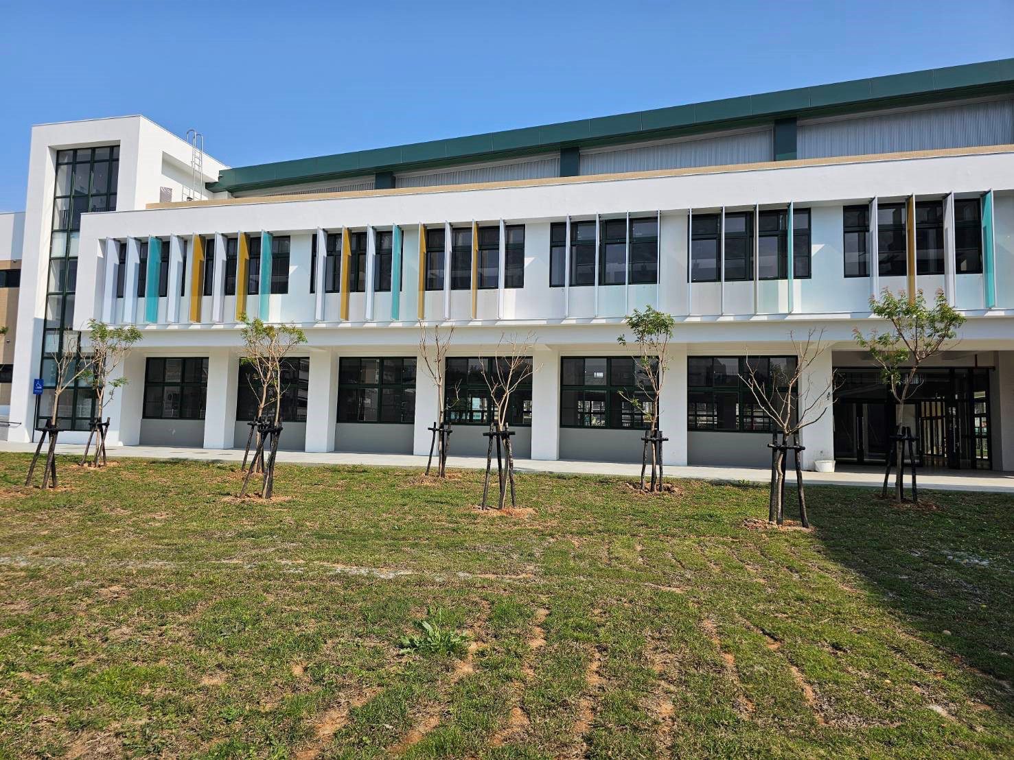 斥資3.2億打造共享校園空間!大里成功國中活動中心與停車場主體完工 斥資3.2億打造共享校園空間!大里成功國中活動中心與停車場主體完工