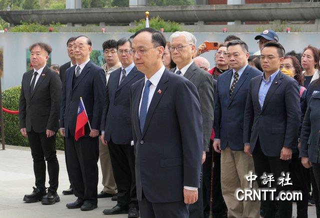 國父逝世100週年紀念日朱立倫致敬孫中山被嗆連中國人都不敢講