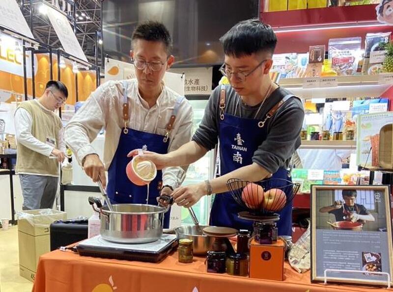臺南永良老頭家與果醬男孩首登東京食品展驚艷展會 臺南永良老頭家與果醬男孩首登東京食品展驚艷展會