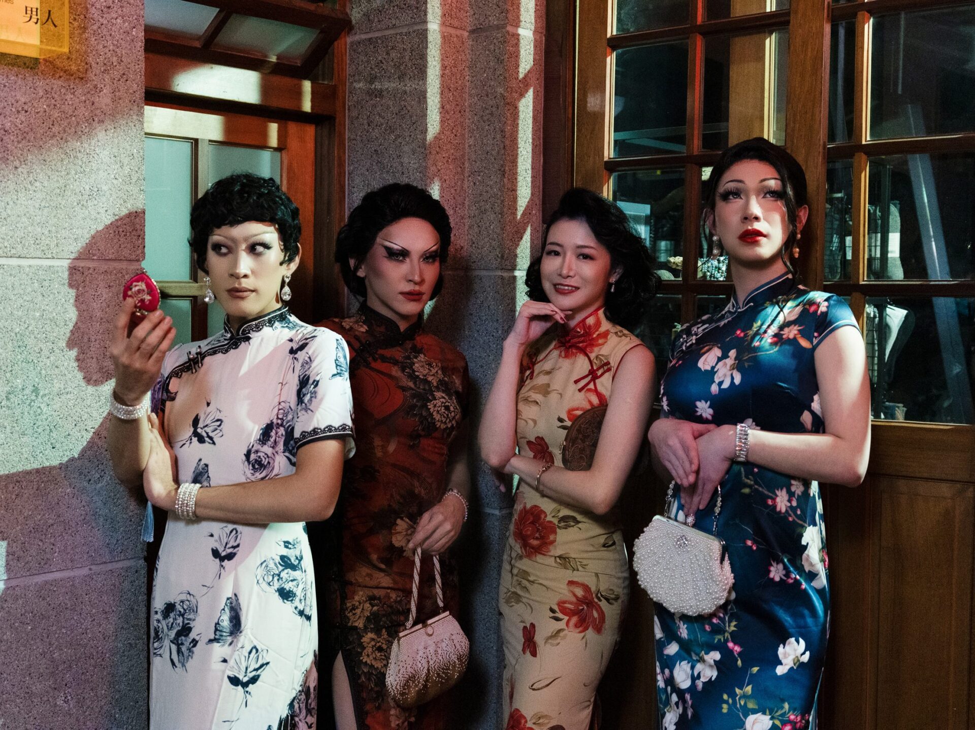 吳卓源初登大螢幕 喬裝酒家女拚嬌媚 吳卓源初登大螢幕 喬裝酒家女拚嬌媚