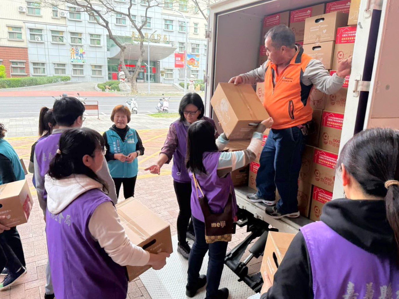 嘉縣推動兒少教育發展帳戶 透過獎勵措施減輕弱勢家庭經濟負擔 嘉縣推動兒少教育發展帳戶 透過獎勵措施減輕弱勢家庭經濟負擔