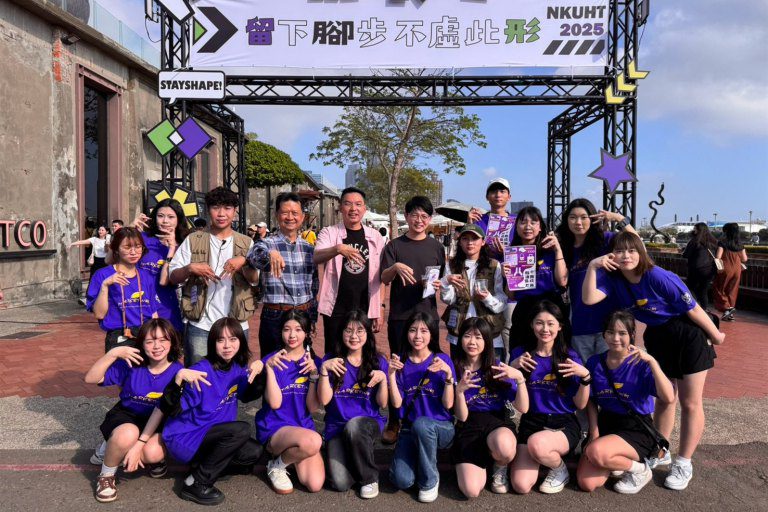 高餐大行銷系創新畢業成果展 「留形」市集展現產學接軌新典範 高餐大行銷系創新畢業成果展 「留形」市集展現產學接軌新典範