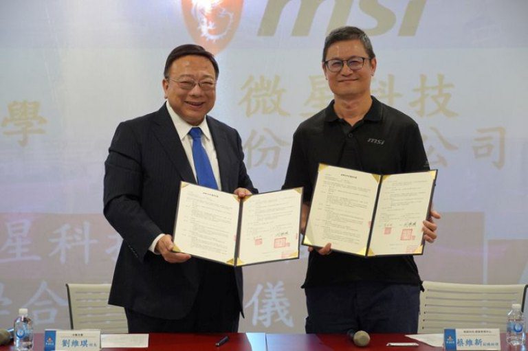 全校AI化未來無限大 中華大學打造高薪人才基地 全校AI化未來無限大 中華大學打造高薪人才基地