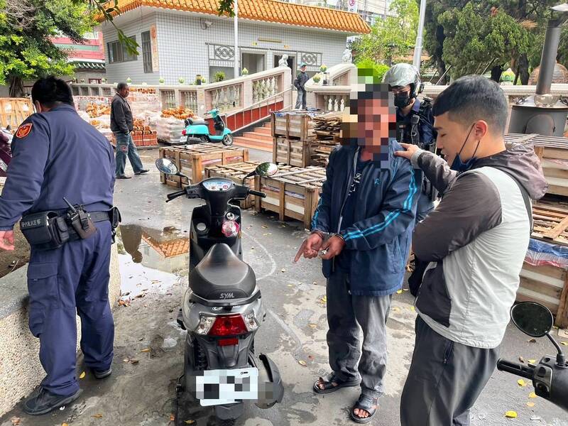 左營警方迅速破獲商店竊盜案 逮捕慣犯起獲贓物 左營警方迅速破獲商店竊盜案 逮捕慣犯起獲贓物