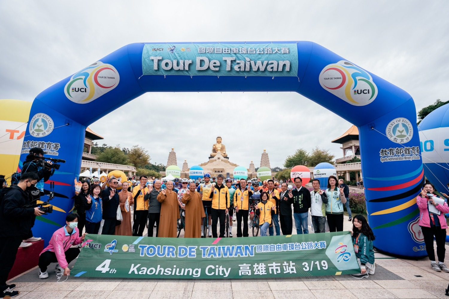 2025環台賽高雄站登場  副市長李懷仁親臨現場為選手加油打氣