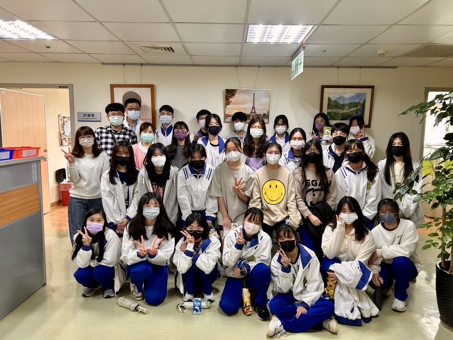 讓關懷從「心」開始!部桃帶高中學子走入病房認識心理健康 讓關懷從「心」開始!部桃帶高中學子走入病房認識心理健康