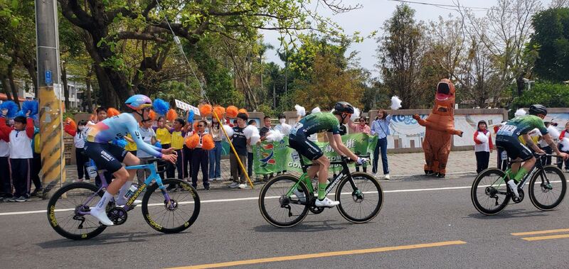 國際自由車公路大賽 屏東六堆組創意加油站 國際自由車公路大賽 屏東六堆組創意加油站