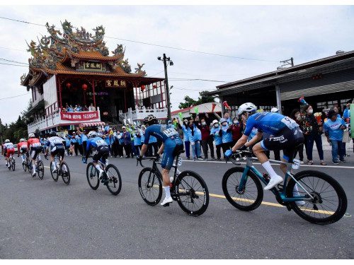 國際自由車公路大賽 屏東六堆組創意加油站 國際自由車公路大賽 屏東六堆組創意加油站