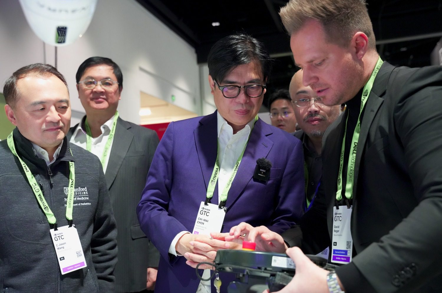 陳其邁率團參訪GTC大會 探討高雄AI產業發展機會 陳其邁率團參訪GTC大會 探討高雄AI產業發展機會