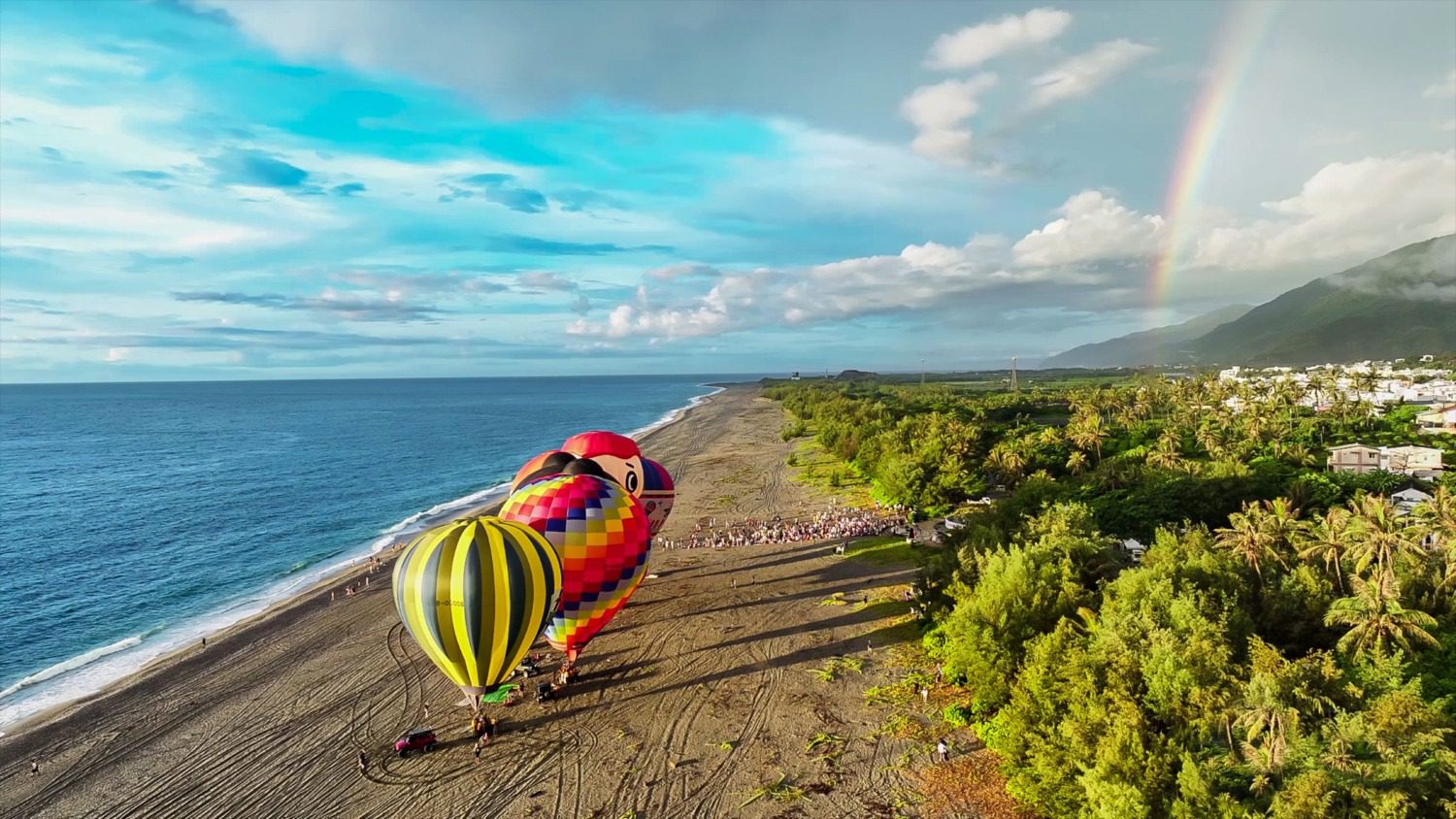 台灣觀光100亮點 台東5大景點入選！結合熱氣球及最美星空音樂會展現觀光魅力
