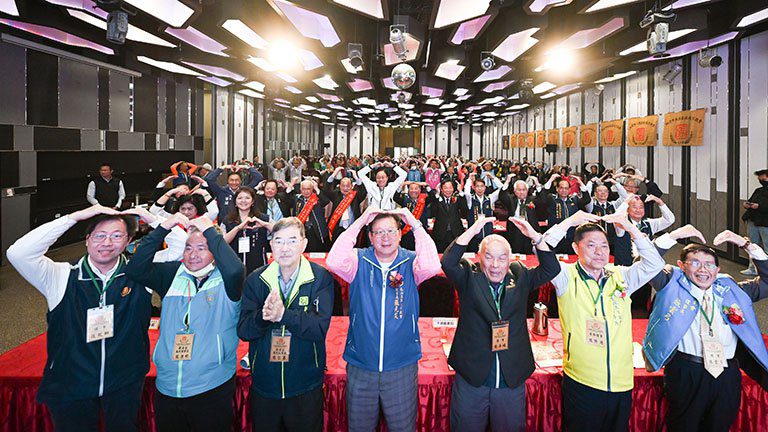 桃市張氏宗親總會會員代表大會 張市長肯定投入公益促進社會穩定 桃市張氏宗親總會會員代表大會 張市長肯定投入公益促進社會穩定