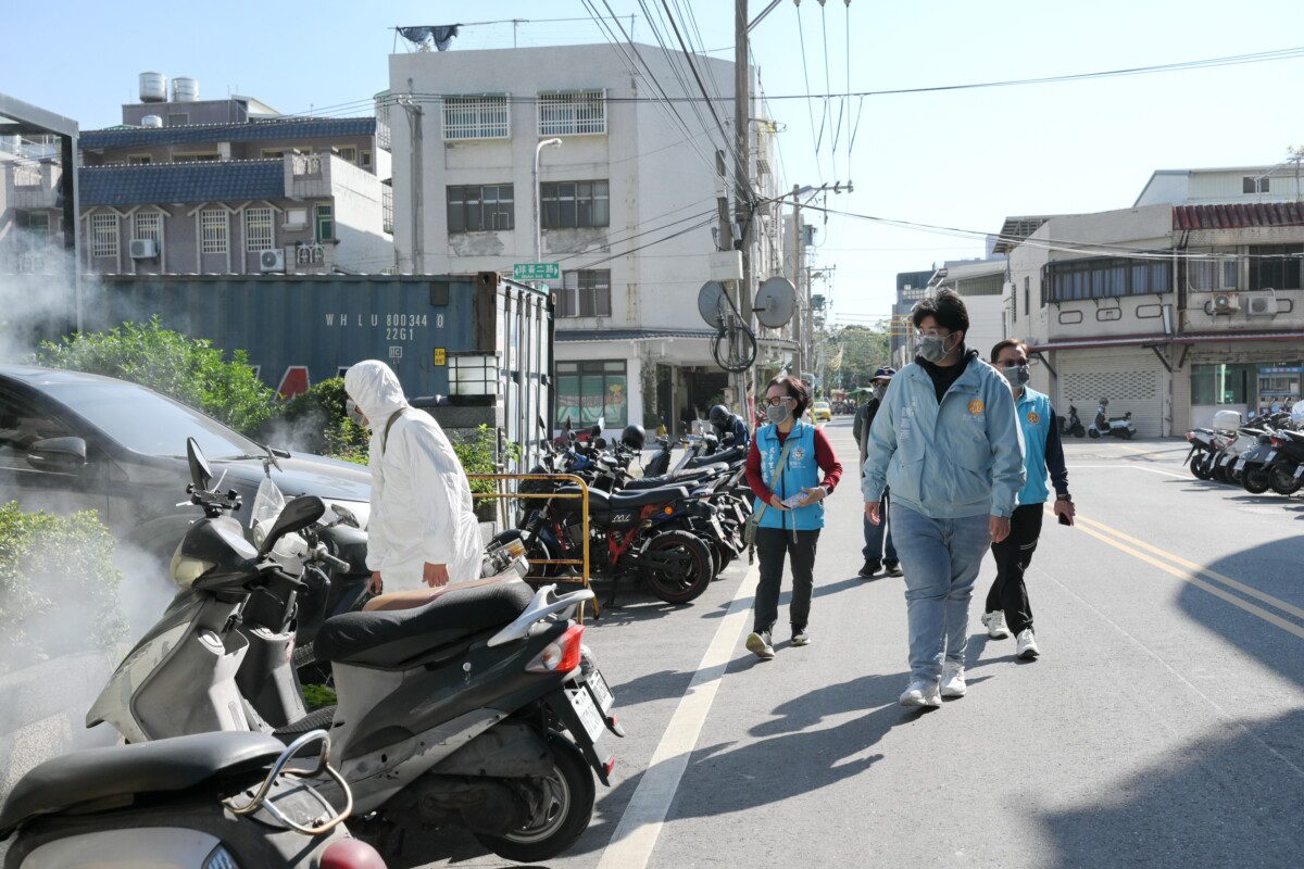 花蓮市嚴防蚊蠅蟲害 魏嘉彥視察噴藥消毒工作 花蓮市嚴防蚊蠅蟲害 魏嘉彥視察噴藥消毒工作