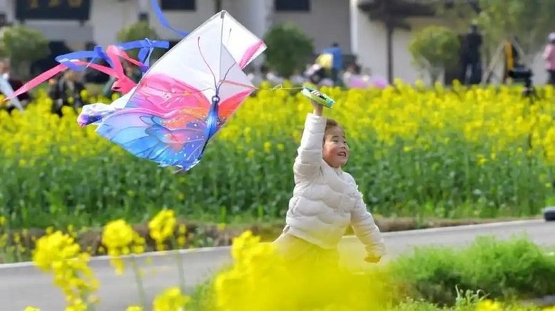 中小學需要春秋假嗎?北京的家長們兩種觀點 中小學需要春秋假嗎?北京的家長們兩種觀點